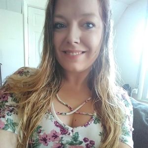 Meet your Posher, Denyse